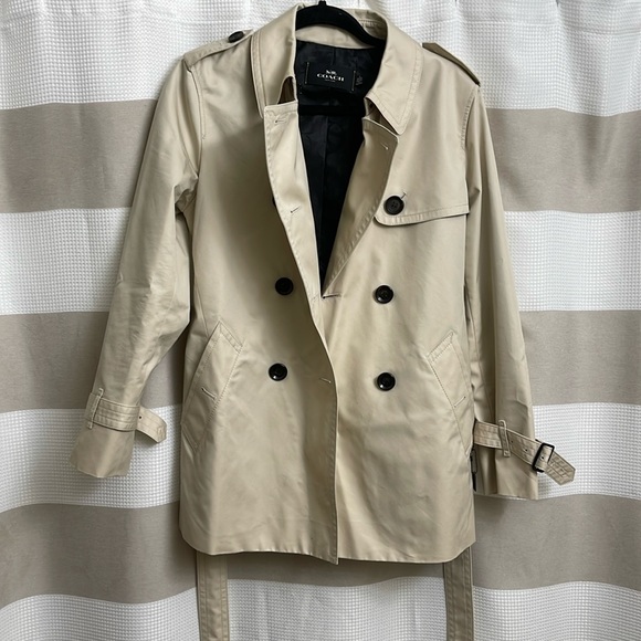 Woman’s size medium coach coat - Picture 1 of 2